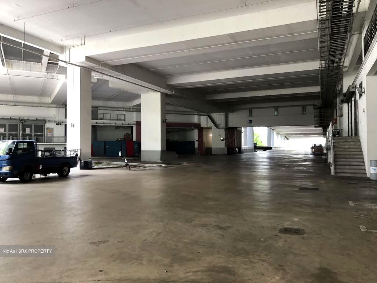 Ka Centre (D13), Warehouse #577732061
